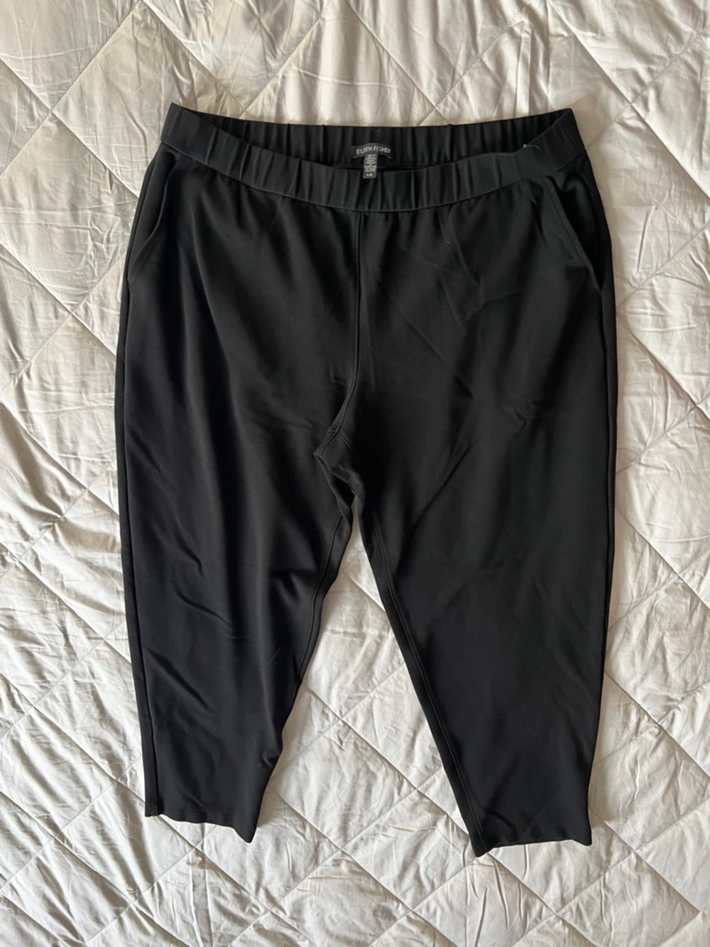 Eileen Fisher Black Elastic Waist Cropped Lyocell Stretchy Pants